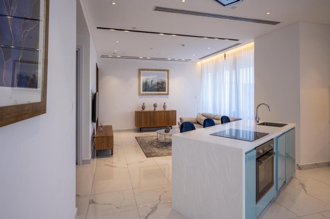 360 Nicosia - 1 Bedroom Luxurious Residence Екстериор снимка