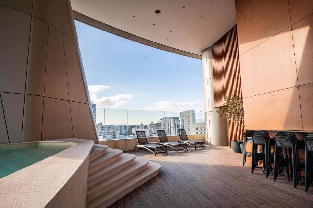 360 Nicosia - 1 Bedroom Luxurious Residence Екстериор снимка